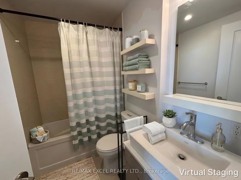 Photo 13 at 2304 - 9201 Yonge Street, Langstaff, Richmond Hill
