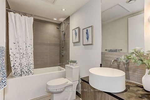 Photo 12 at 2708 - 161 Roehampton Avenue, Mount Pleasant West, Toronto