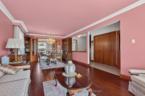 Photo 8 at 3 Slane Court, Clairville, Toronto