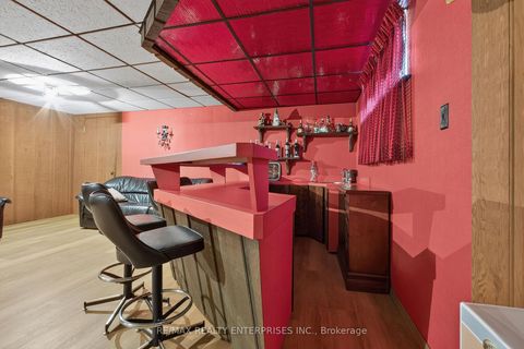 Photo 38 at 3 Slane Court, Clairville, Toronto