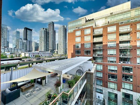 Photo 2 at 708W - 500 Queens Quay W, Waterfront Communities C1, Toronto