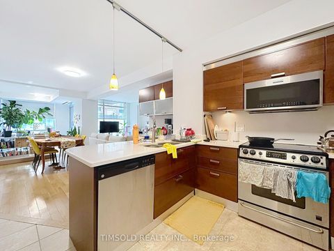 Photo 14 at 708W - 500 Queens Quay W, Waterfront Communities C1, Toronto