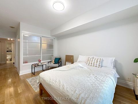 Photo 16 at 708W - 500 Queens Quay W, Waterfront Communities C1, Toronto