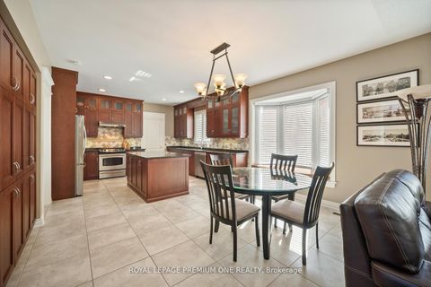 Photo 11 at 536 Village Parkway, Unionville, Markham