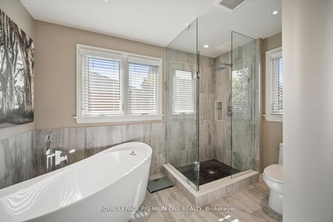 Photo 26 at 536 Village Parkway, Unionville, Markham