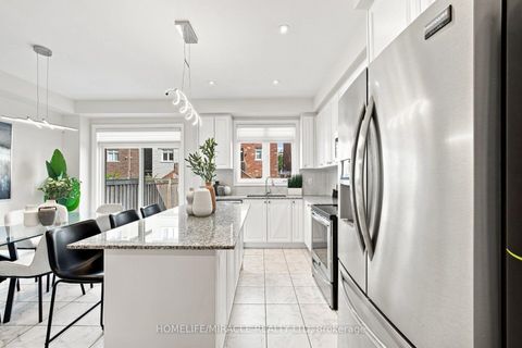 Photo 9 at 14 Zenith Avenue, Kleinburg, Vaughan