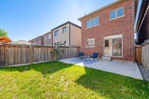 Photo 33 at 14 Zenith Avenue, Kleinburg, Vaughan