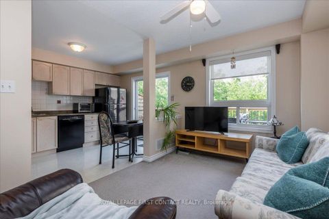 Photo 9 at 28 Pass Court, Ardagh, Barrie