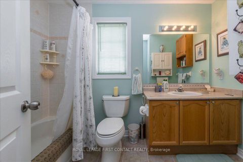 Photo 22 at 28 Pass Court, Ardagh, Barrie