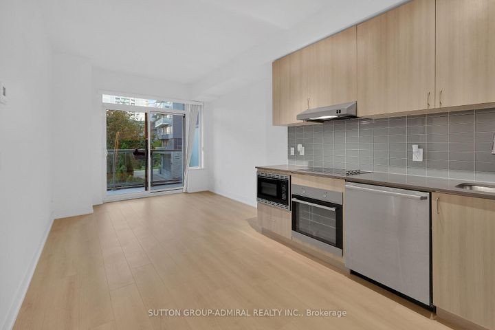 Photo 20 at 124 - 7 Kenaston Gardens, Bayview Village, Toronto