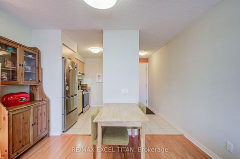 Photo 15 at 1132 - 60 Heintzman Street, Junction Area, Toronto