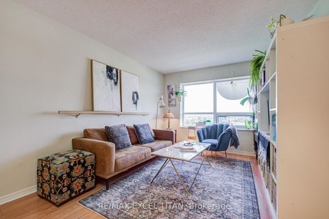 Photo 16 at 1132 - 60 Heintzman Street, Junction Area, Toronto