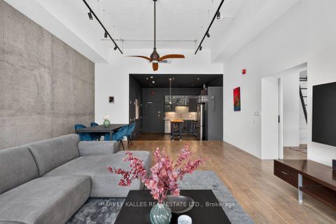 Photo 8 at 1E - 86 Gerrard Street E, Yonge Corridor, Toronto