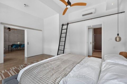 Photo 19 at 1E - 86 Gerrard Street E, Yonge Corridor, Toronto