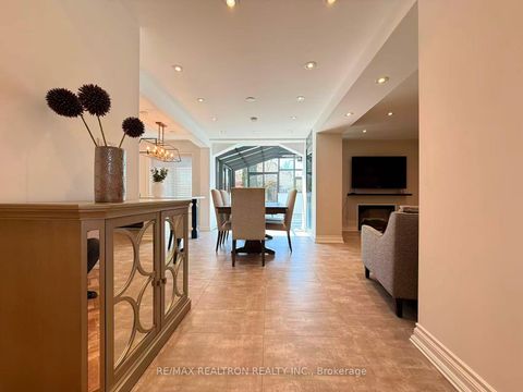 Photo 2 at 213 Roseheath Drive, Maple, Vaughan