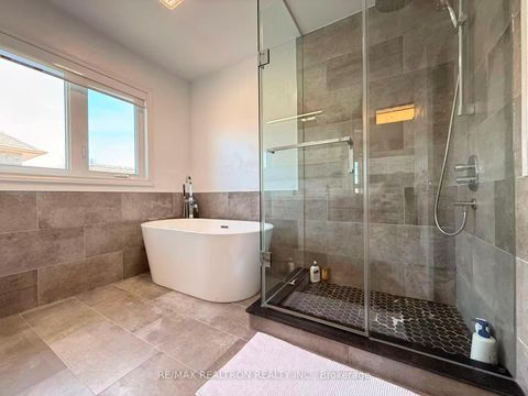 Photo 27 at 213 Roseheath Drive, Maple, Vaughan