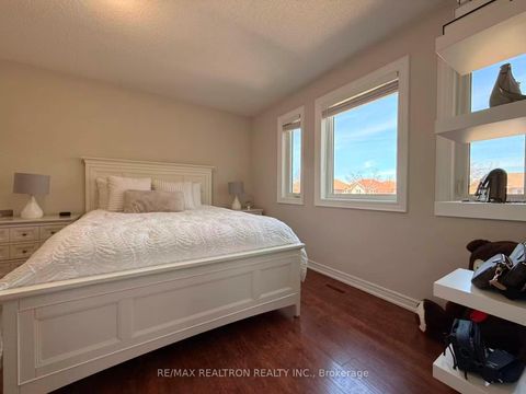 Photo 30 at 213 Roseheath Drive, Maple, Vaughan