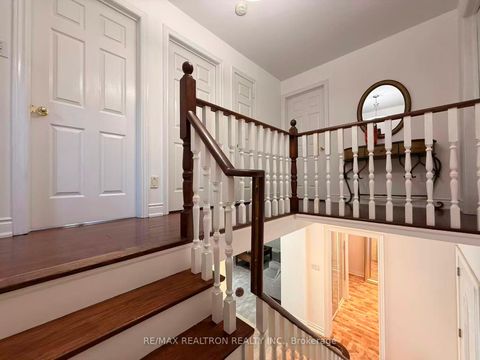 Photo 37 at 213 Roseheath Drive, Maple, Vaughan