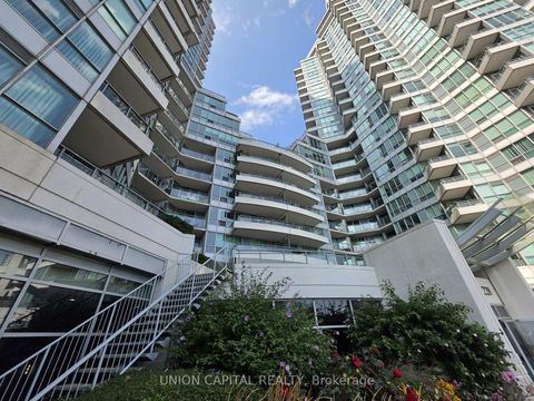 Photo 24 at 302 - 228 Queens Quay W, Waterfront Communities C1, Toronto