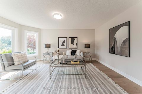 Photo 3 at 103 Elmwood Avenue, Harding, Richmond Hill