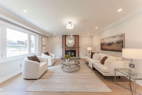 Photo 6 at 103 Elmwood Avenue, Harding, Richmond Hill