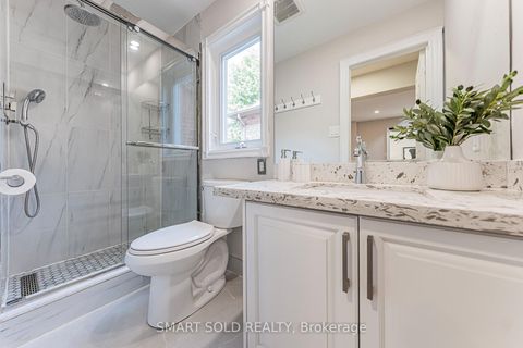 Photo 8 at 103 Elmwood Avenue, Harding, Richmond Hill