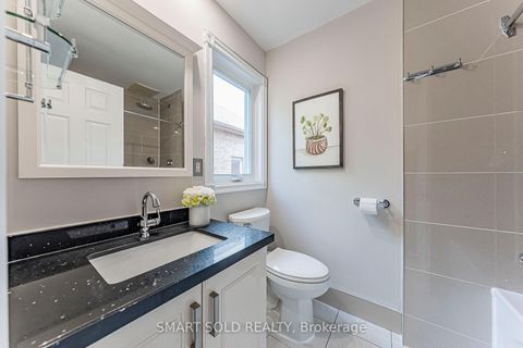 Photo 10 at 103 Elmwood Avenue, Harding, Richmond Hill