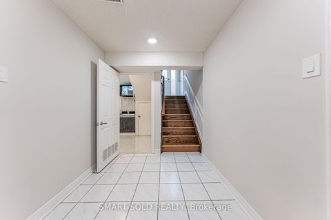 Photo 27 at 103 Elmwood Avenue, Harding, Richmond Hill