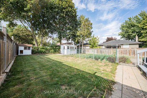 Photo 39 at 103 Elmwood Avenue, Harding, Richmond Hill