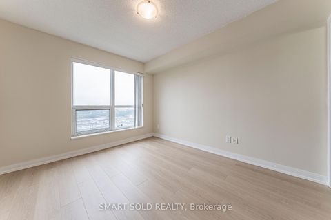Photo 10 at 1621 - 181 Village Green Square, Agincourt North, Toronto