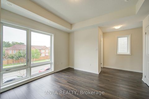 Photo 9 at 21 - 235 Mclevin Avenue, Malvern, Toronto
