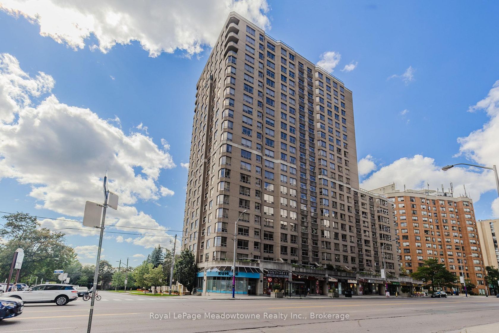 1016 - 5418 Yonge Street, Willowdale West, Toronto photo 9