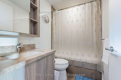 Photo 15 at 520 - 115 Blue Jays Way, Waterfront Communities C1, Toronto