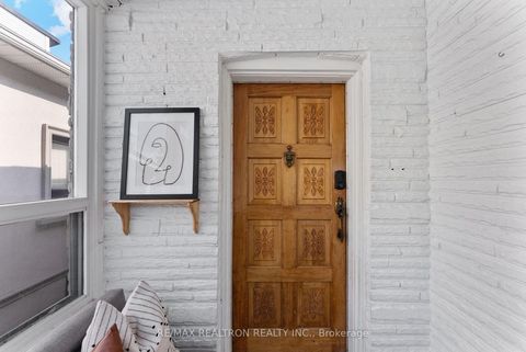 Photo 3 at 41 Ashbury Avenue, Oakwood Village, Toronto