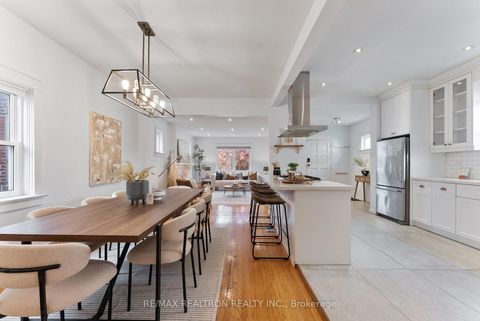 Photo 10 at 41 Ashbury Avenue, Oakwood Village, Toronto
