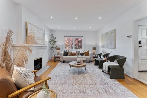 Photo 11 at 41 Ashbury Avenue, Oakwood Village, Toronto