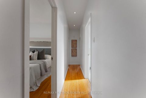 Photo 20 at 41 Ashbury Avenue, Oakwood Village, Toronto