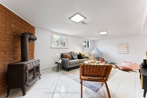Photo 24 at 41 Ashbury Avenue, Oakwood Village, Toronto