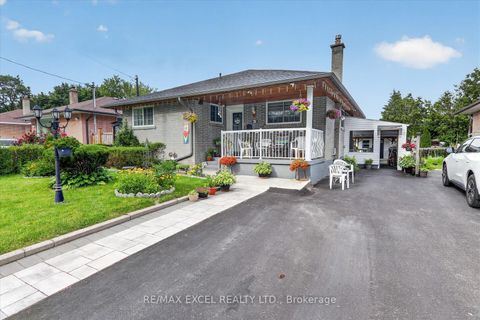 Photo 3 at 62 Sundance Crescent, Woburn, Toronto