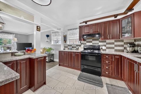 Photo 6 at 62 Sundance Crescent, Woburn, Toronto