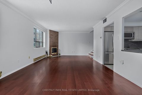 Photo 6 at 604 - 19 Dundonald Street, Yonge Corridor, Toronto