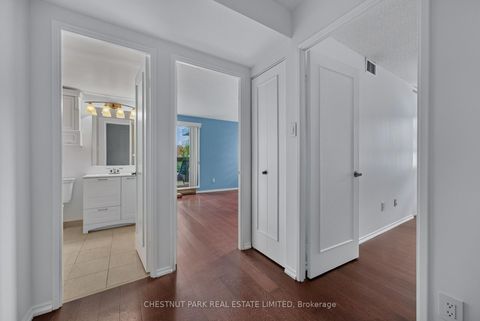 Photo 17 at 604 - 19 Dundonald Street, Yonge Corridor, Toronto