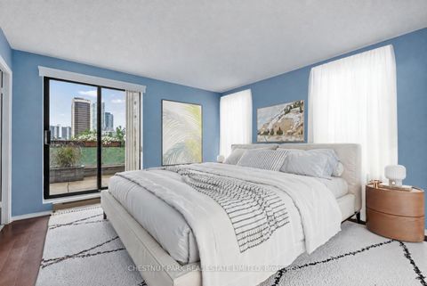Photo 18 at 604 - 19 Dundonald Street, Yonge Corridor, Toronto