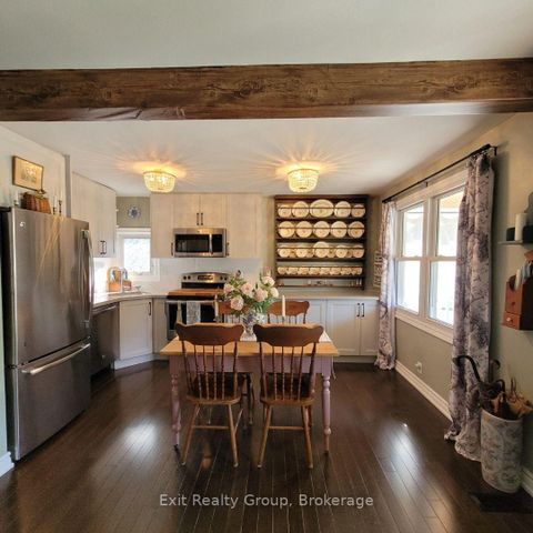 Photo 12 at 100 Arlington Avenue, O'Neill, Oshawa