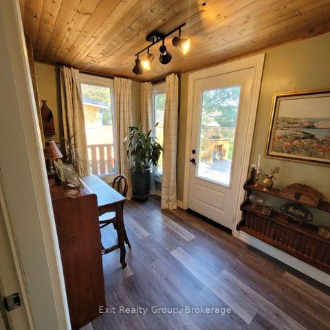 Photo 16 at 100 Arlington Avenue, O'Neill, Oshawa