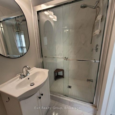 Photo 24 at 100 Arlington Avenue, O'Neill, Oshawa