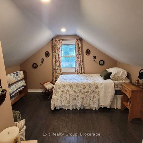 Photo 31 at 100 Arlington Avenue, O'Neill, Oshawa
