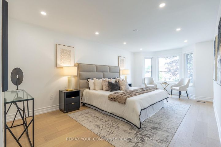Photo 21 at 27 Houseman Crescent, North Richvale, Richmond Hill