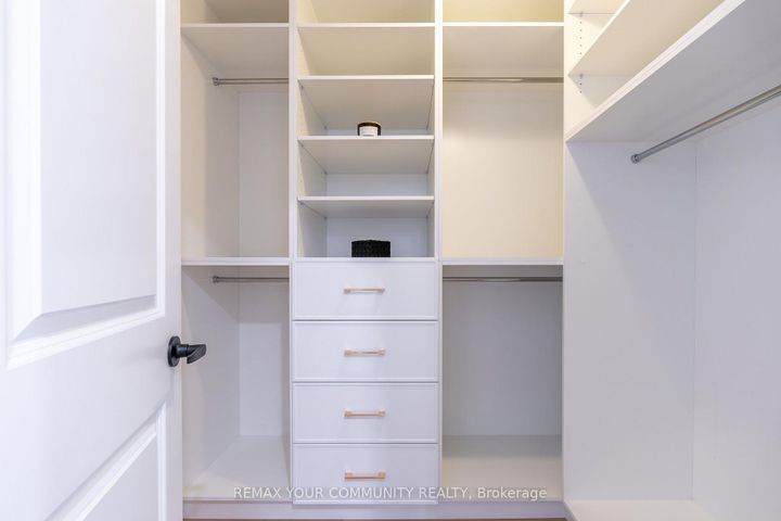 Photo 23 at 27 Houseman Crescent, North Richvale, Richmond Hill