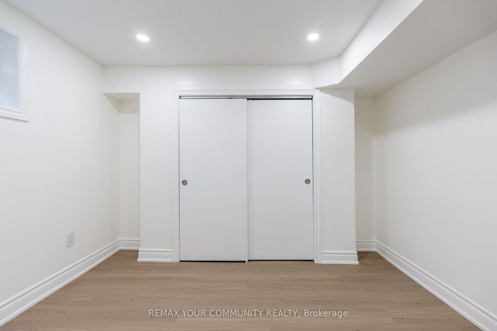 Photo 39 at 27 Houseman Crescent, North Richvale, Richmond Hill